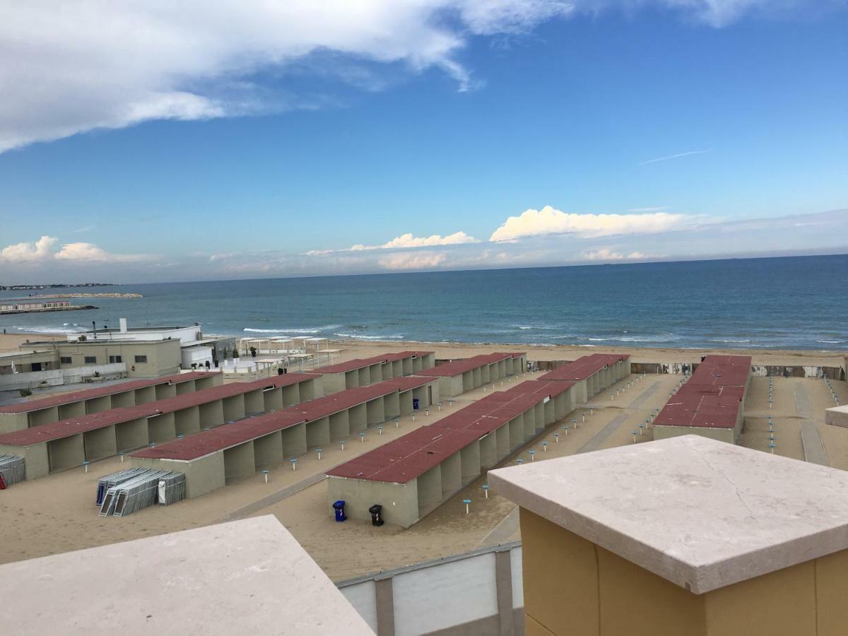 Stanza Con Vista Mare Leilighet Bari Eksteriør bilde