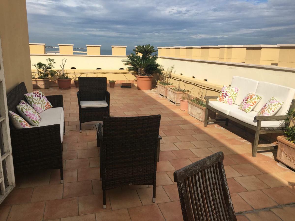 Stanza Con Vista Mare Leilighet Bari Eksteriør bilde